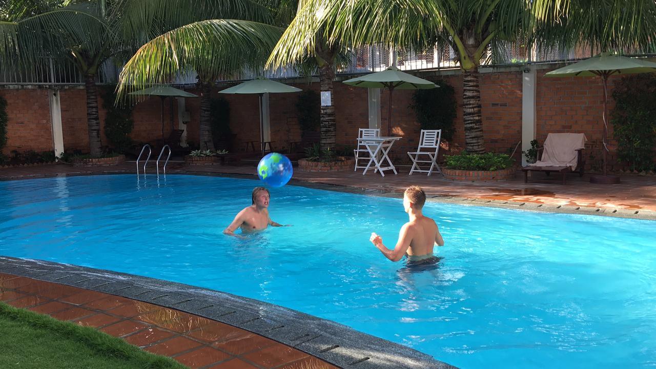 Mui Ne Volga Hotel & Apartments Phan Thiết Extérieur photo